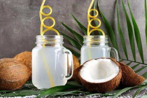 孕晚期喝椰子水能不能去胎毒