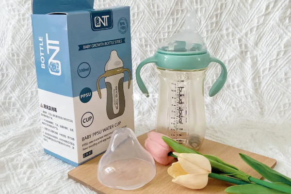 重力球奶瓶易生锈影响宝宝健康