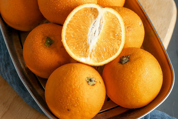 孕期吃橙子可以缓解早孕反应