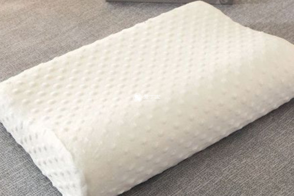 乳胶枕头容易滋生细菌