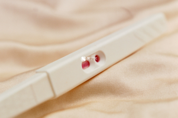 亿康先达验孕棒显示两条红杠是怀孕